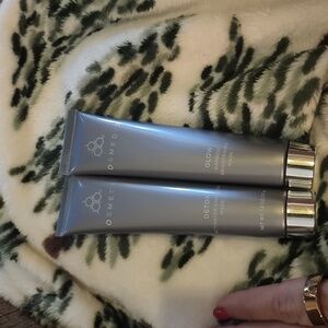 COSMEDIX detox activated charcoal mask And Glow Brightening Bamboo Mask